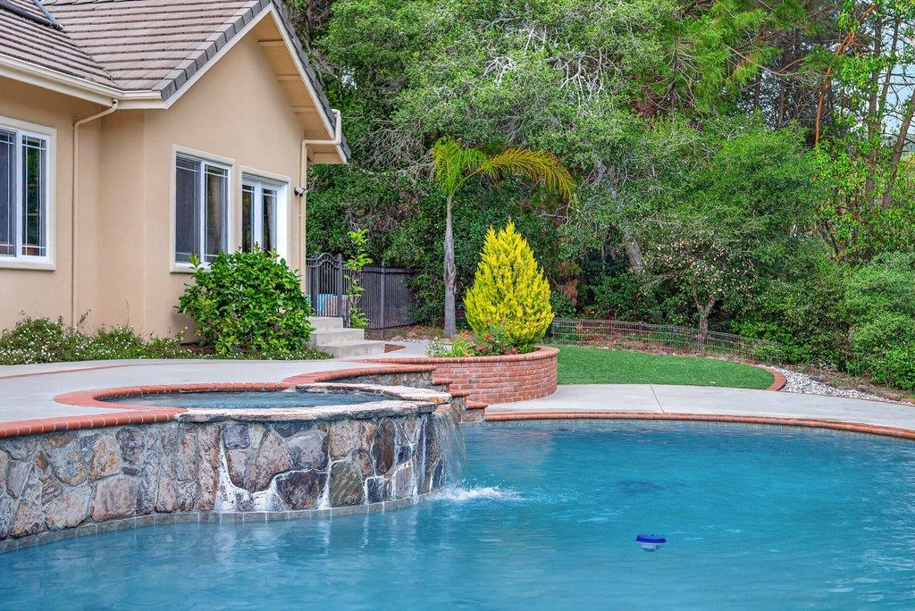 302 Pine Forest Drive