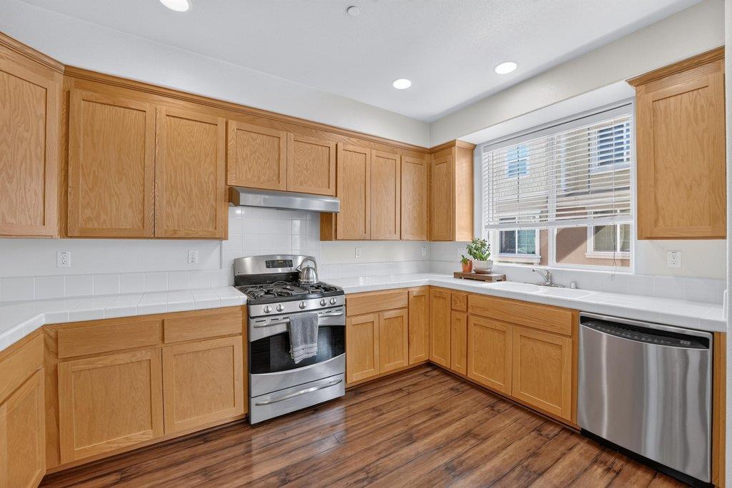 18413 Ruby LN