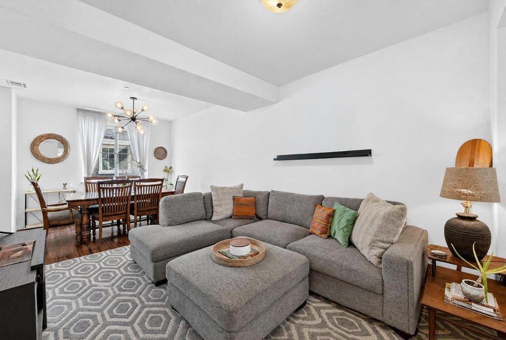 18413 Ruby LN
