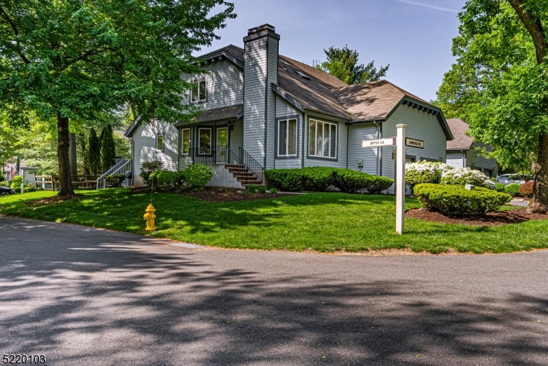 68 Easedale Rd
