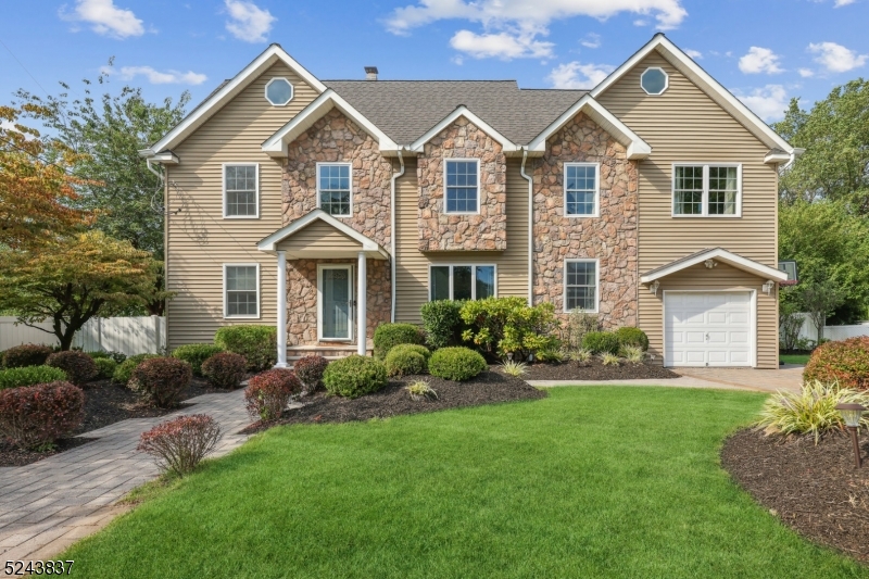 19 Barnsdale Rd