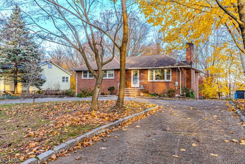800 Alps Rd