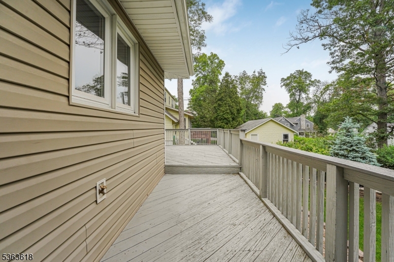 146 Beechwood Dr