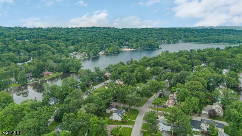 146 Beechwood Dr