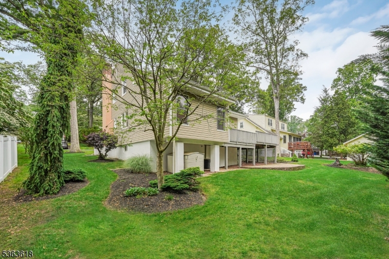 146 Beechwood Dr