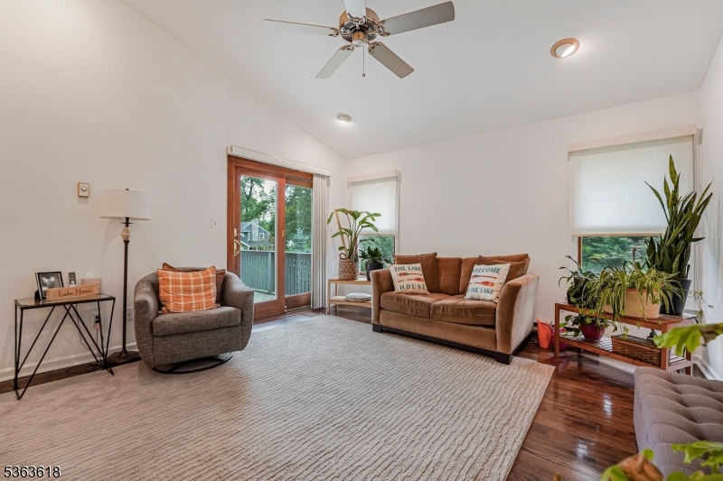 146 Beechwood Dr