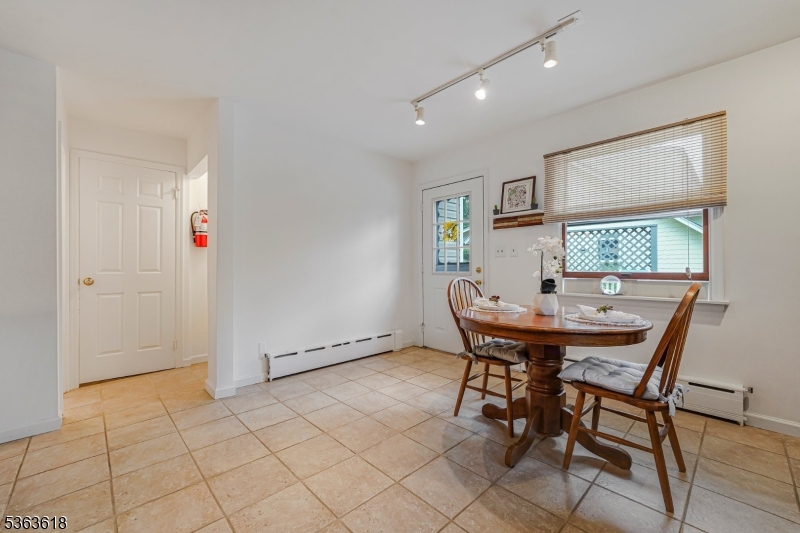 146 Beechwood Dr