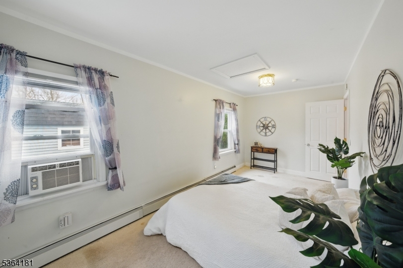 13 Madelyn Ave