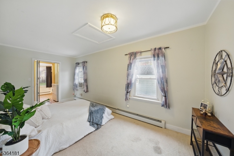 13 Madelyn Ave