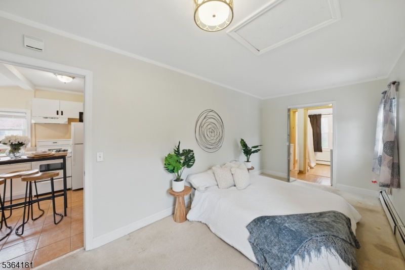 13 Madelyn Ave