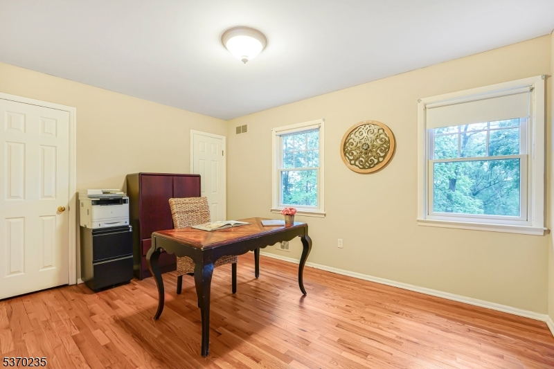 32 Lord William Penn Dr