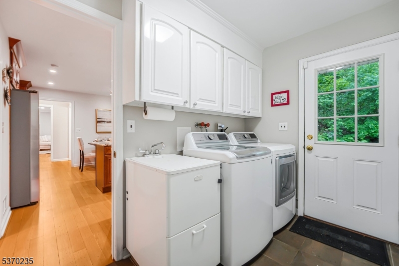 32 Lord William Penn Dr