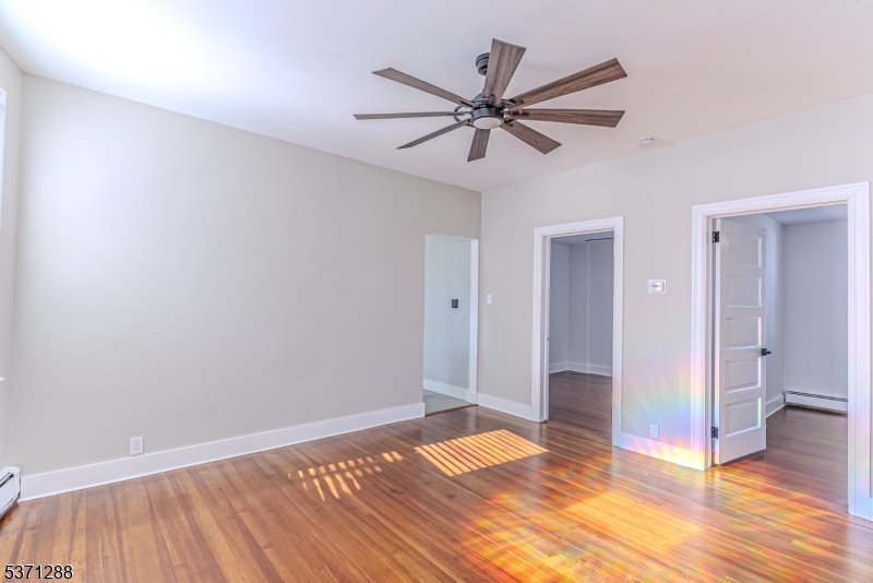 27 Lincoln Ave 2