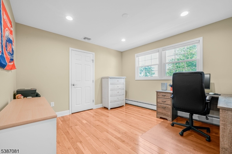 20 Knight Rd