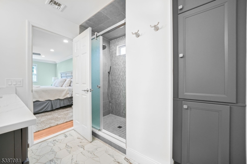 20 Knight Rd