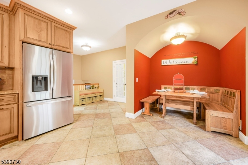 14 Weinmanns Blvd