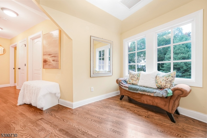 14 Weinmanns Blvd