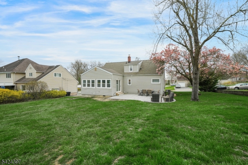 21 Joseph Pl