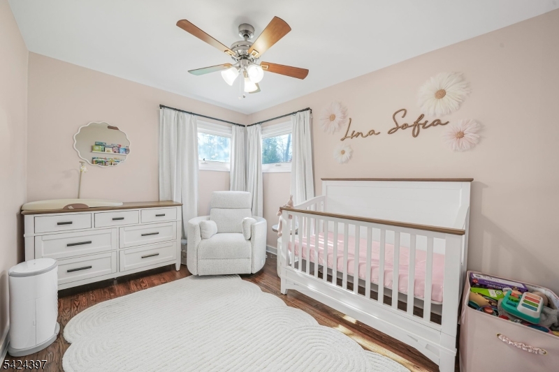 21 Joseph Pl
