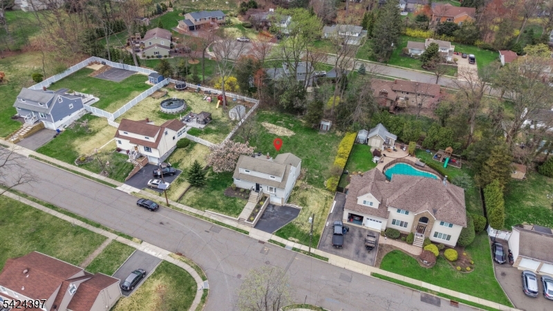 21 Joseph Pl