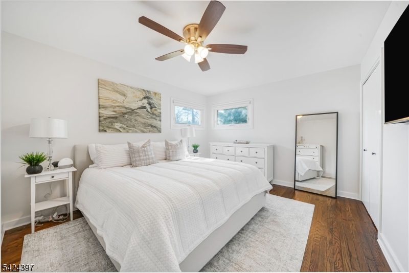 21 Joseph Pl