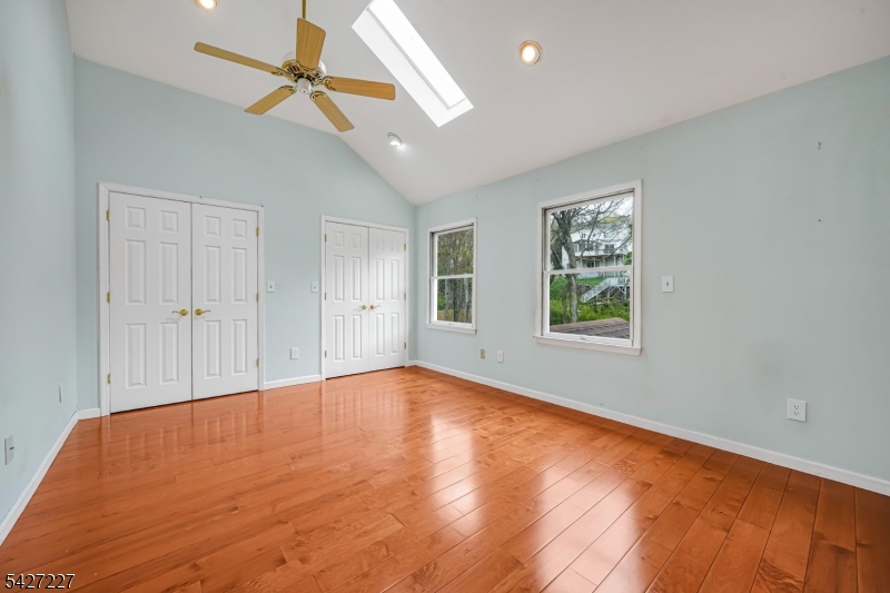 45 Holyoke Ct