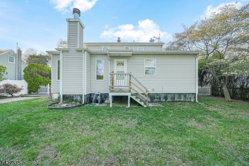 94 Barbara Dr