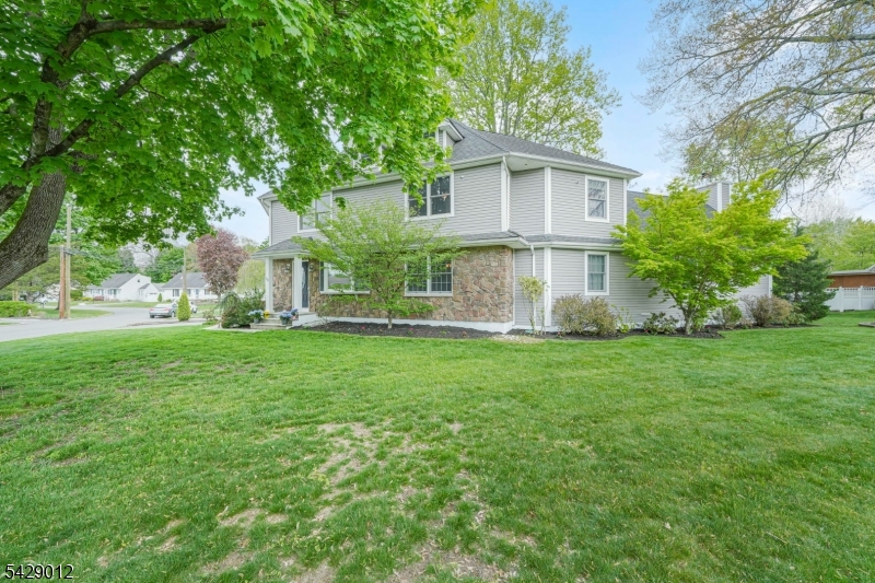 30 Oakley Way