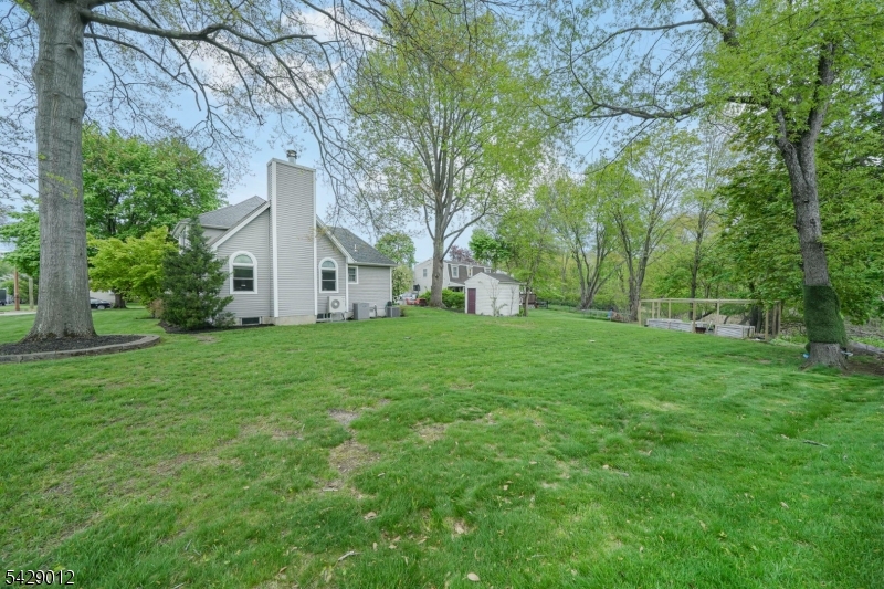 30 Oakley Way