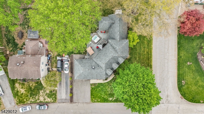 30 Oakley Way
