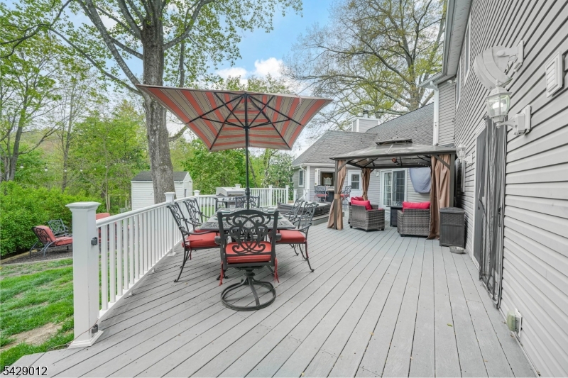 30 Oakley Way