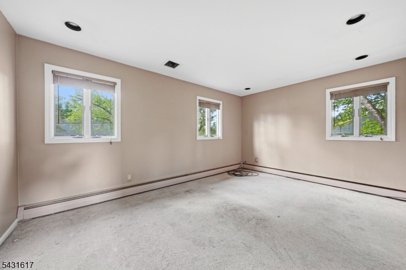 111 Deerfield Rd