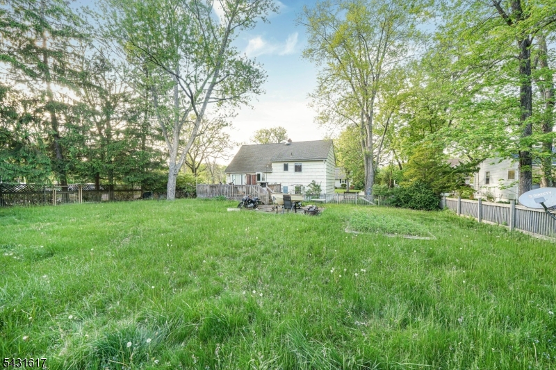 111 Deerfield Rd