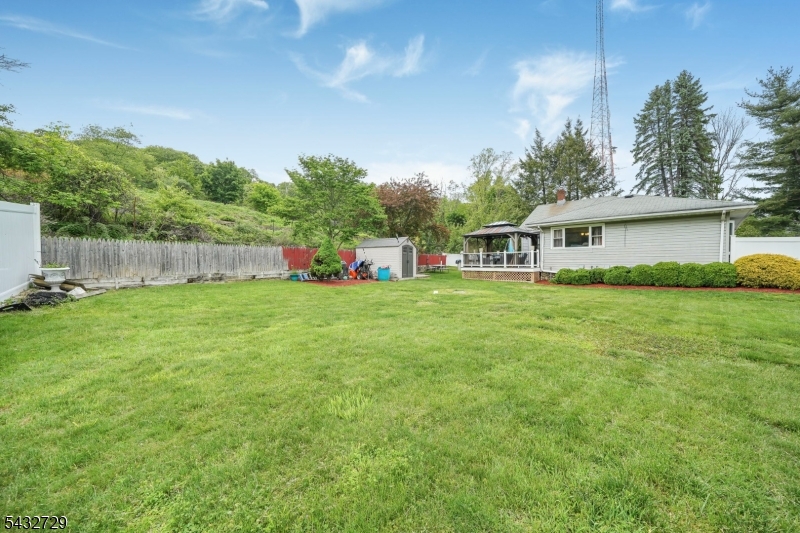 22 Federal Hill Rd