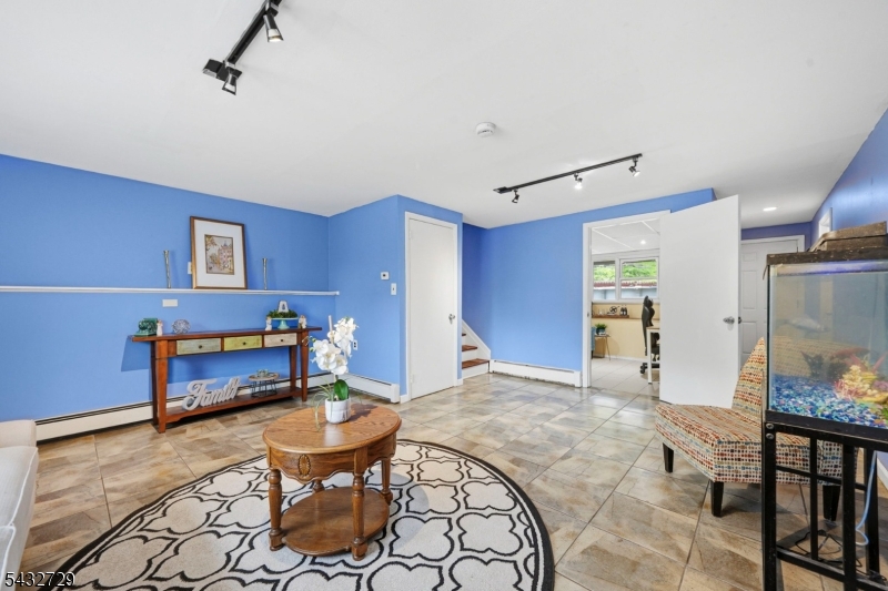 22 Federal Hill Rd