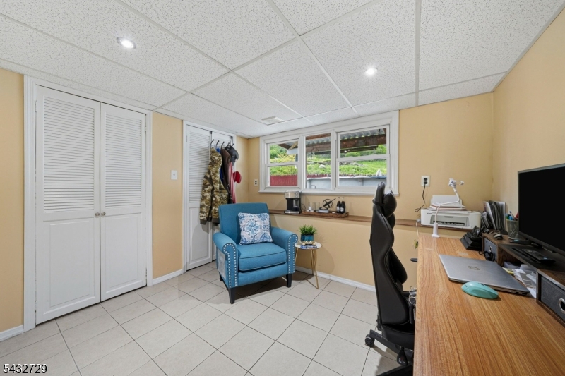 22 Federal Hill Rd
