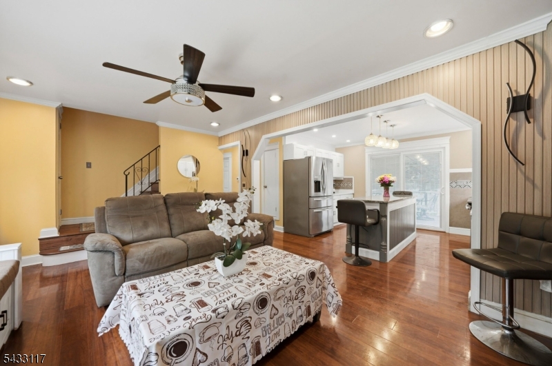 52 Barbara Dr
