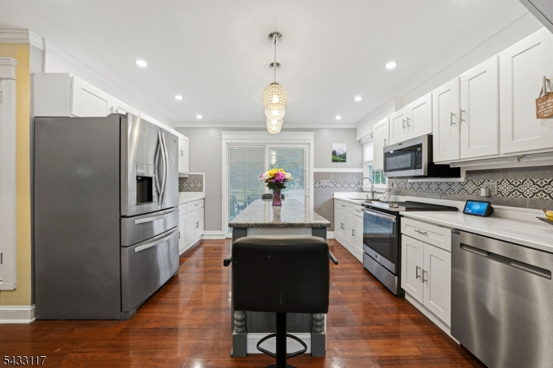 52 Barbara Dr