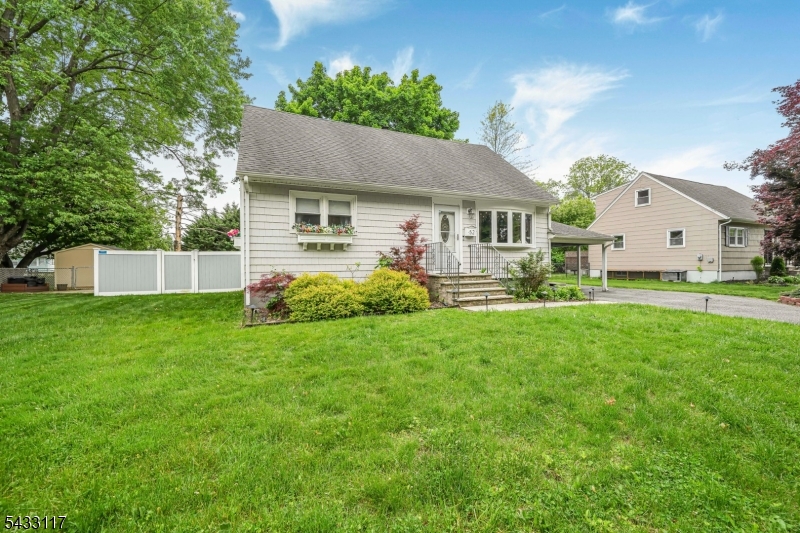 52 Barbara Dr