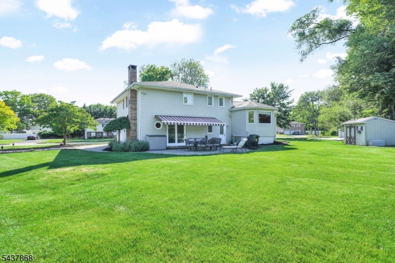 184 Andover Dr