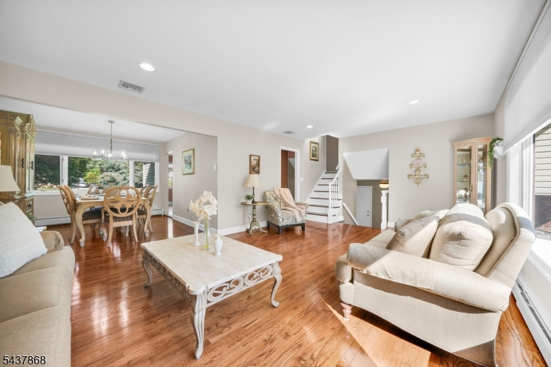 184 Andover Dr