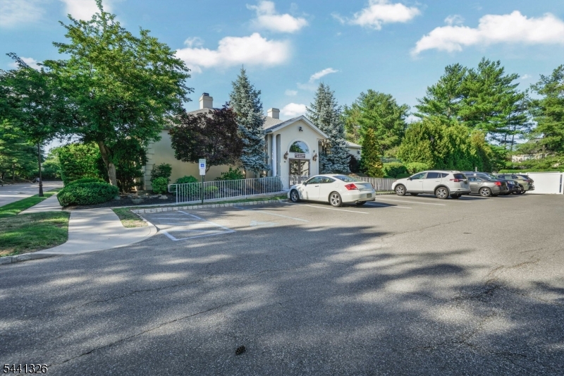 409 Brittany Dr 409