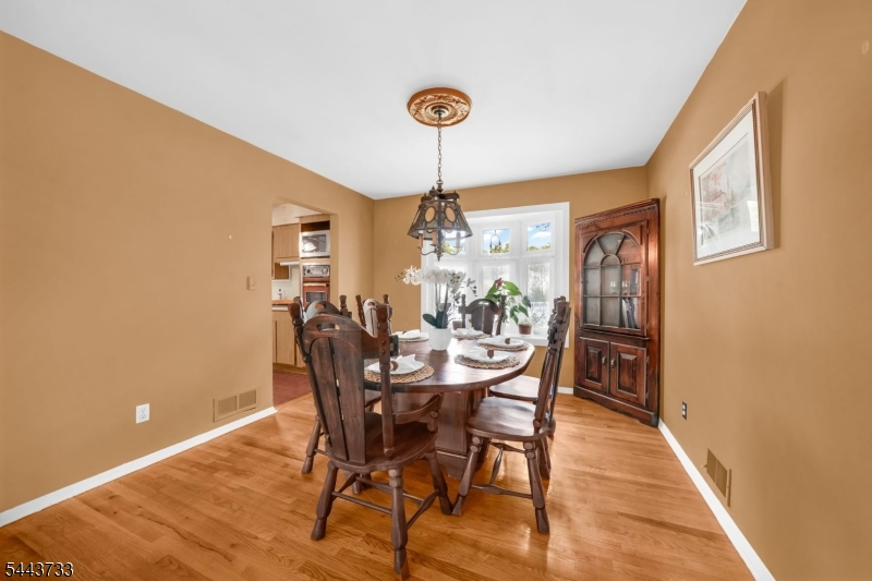 19 Lawrence Rd