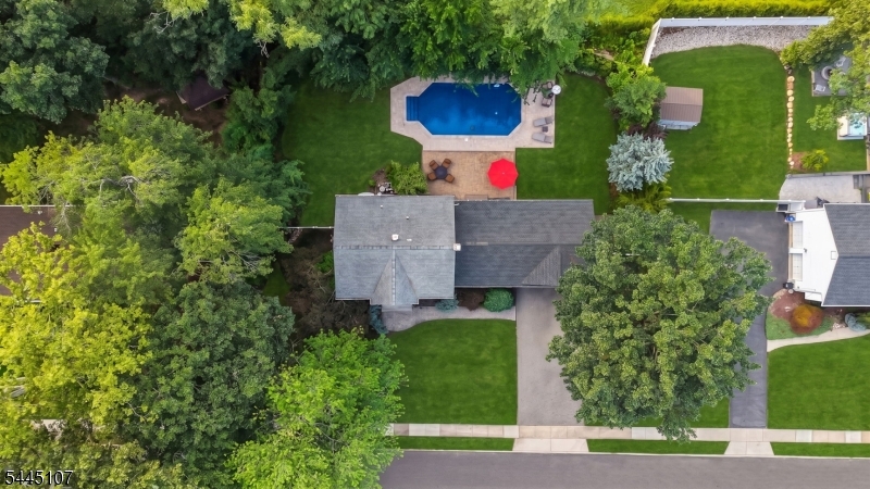 68 Fieldstone Pl