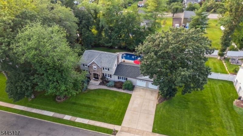 68 Fieldstone Pl