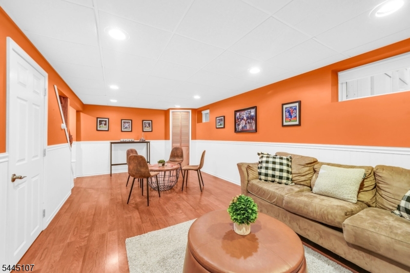 68 Fieldstone Pl