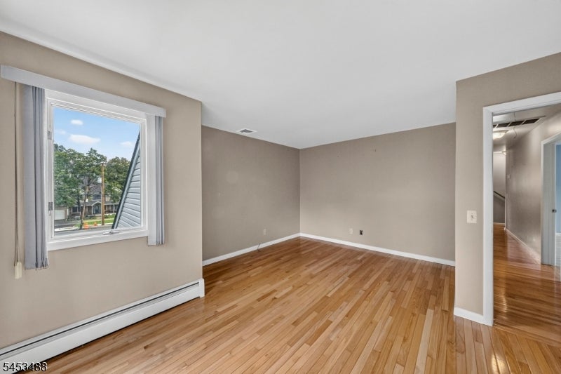 163 Oldham Rd