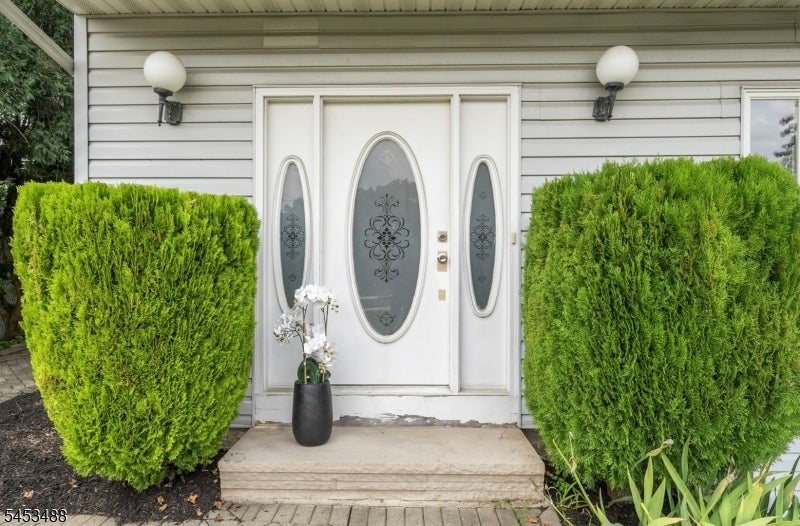 163 Oldham Rd