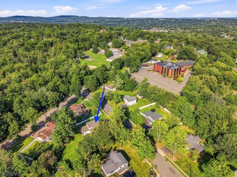 33 Waling Dr