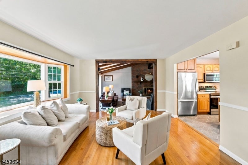 18 Fox Hollow Ct